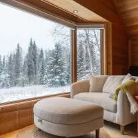 The Chuck Morgan Main House, hotel di Fairbanks