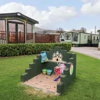 Highlands Way Lodge, hotel di Workington
