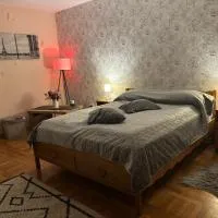 E'milu Residence、GhimbavにあるBrașov-Ghimbav International Airport - GHVの周辺ホテル