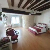 Vitis Vinifera, hotell i Cravant