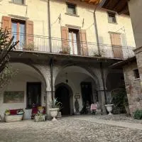 B&B Al Caseificio, hotel v destinaci Barghe