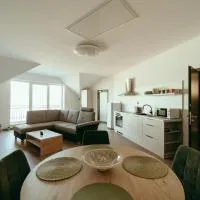 Apartmán Nikola โรงแรมในŠaštín