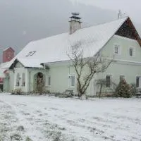 Zemianska Kúria Vachtár, hotell i Kráľová Lehota