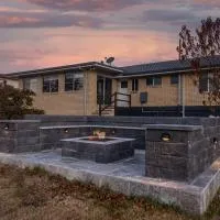 Creek View Cottage-pool table, table tennis, views, hotel a Stanthorpe