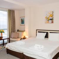 Sunny Studio in Hotel Berlin, Steps from the Beach! by Flat Mаnager, hotel din Nisipurile de Aur