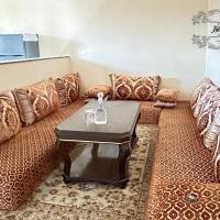 appartement meublé servitio 2, hotel poblíž Mezinárodní letiště Hassan - EUN, Al-´Ajún