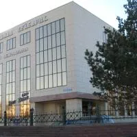 Sultan Beibarys, hotel en Astaná