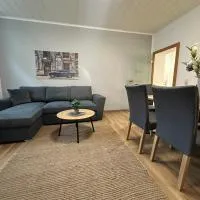 Ferienwohnung Zeitz Appartment Moritzburg, хотел в Зайц