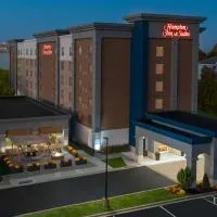 Hampton Inn & Suites Cleveland-Beachwood โรงแรมในบีชวูด