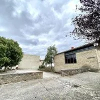 Mirenetxea, hotel en Azanza