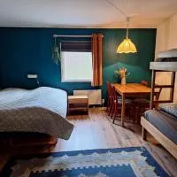 Gräsmark में, होटल HOSTEL and VANDRARHEM LUPIN Naturcamping Lagom