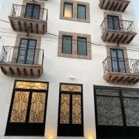 Gran Hotel Yacatas، فندق في Tzintzuntzán