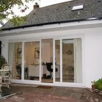 Frog Palace - Secure Parking-Outside Area-Topsham-Exeter-Beach-Chiefs-WiFi, готель у місті Топсем