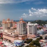 Paya Bunga Hotel Terengganu, hotell i Kuala Terengganu