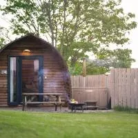 The Loft by Wigwam Holidays – hotel w mieście Kinloss