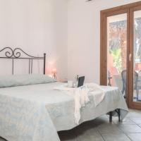 Tranquil Palau Green Village 1 Bedroom Apartment B4P-Premier sleeps 4 persons &ndash; hotel w mieście Palau