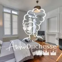 Thomas F2 moderne au coeur de la Bouille، فندق في La Bouille