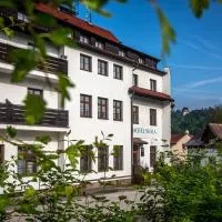 Hotel Skála, hotel din Malá Skála