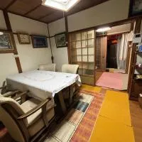 도요나카에 위치한 호텔 AnNam Stay HOTARUGAIKE - - whole two story house rental