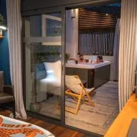 Arrest에 위치한 호텔 Yanna Lodge, gîte classé 4 étoiles avec Spa couvert entièrement