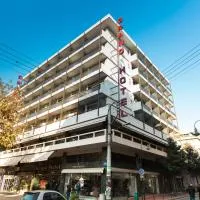 Grand Hotel، فندق في لاريسا