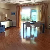 Pirandello Apartment Acitrezza, hotel v destinácii Aci Castello