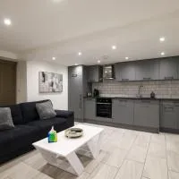 Stylish 1 Bed Apartment in Bicester Town Centre, מלון בביסטר