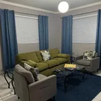 Kozy Bahamas Getaway 25mins from Airport & USA Embassy โรงแรมในแนสซอ