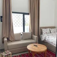 Studio Yasmine, viešbutis mieste Azru