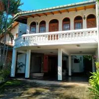 Ceylon Travel and Stay Lodge, hotel i Battaramulla