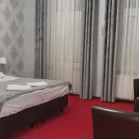 Hotel Nad Rzeczką, hotel v destinaci Toruň