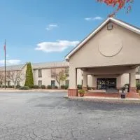Quality Inn & Suites Dawsonville、ドーソンヴィルのホテル