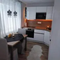 Štýlový apartmán: Dubnica nad Váhom şehrinde bir otel