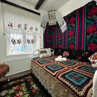 La Mădălina, hotel em Selemet