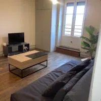 Appartement meublé - 2 Chambres, hotel v destinácii Montbard