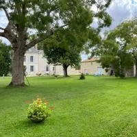 Château EMILE HAROCH, hotel i Marsais