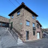 Casa turística ''Los chaleco'' en Lumbreras con terraza privada., Hotel in Lumbreras