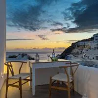 Perigiali Rooms & Apartments Folegandros，Agali的飯店