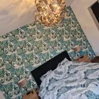 appartement avec terrasse โรงแรมในSillery