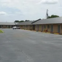 River Heights Motel, khách sạn ở Crump