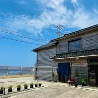 夕日が海に沈む宿 まひるのつき, hotel u gradu 'Shika'