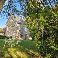 The Lions Den - La Loge Guest House, hotel u gradu Mantilly