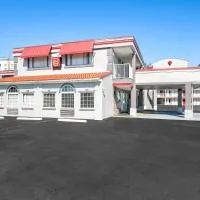 Red Roof Inn Abingdon, хотел в Абингдън