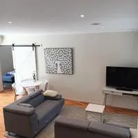 Coastal Comforts, Hotel in Aspendale
