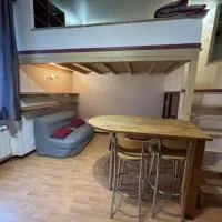 Appartement au centre de Tarare, hotel u gradu 'Tarare'