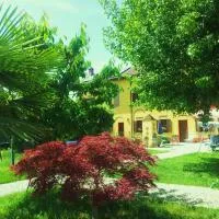 B&B Il Pioppo E La Fonte โรงแรมในCastello d'Agogna