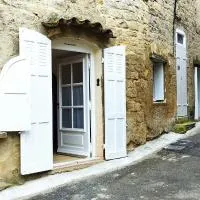 Les studettes du Beffroi, hotel v destinácii Cucuron