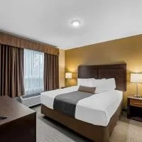 Best Western Plus Lacombe Inn and Suites, hotel v destinácii Lacombe