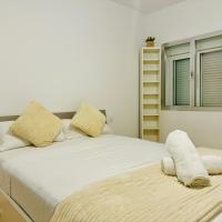 Pisos Baraja Gl, hotel a prop de Aeroport Adolfo Su&aacute;rez Madrid-Barajas, a Madrid