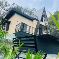 Zerahs Home - 2 Bedroom Villa, Athirappilly, hotel u gradu 'Athirappally'